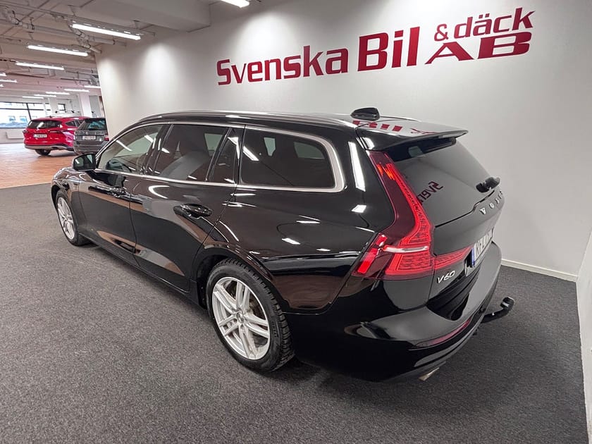 Bild 5 av Volvo V60 D4 AUT Momentum Drag+värmare (2.99% Ränta)