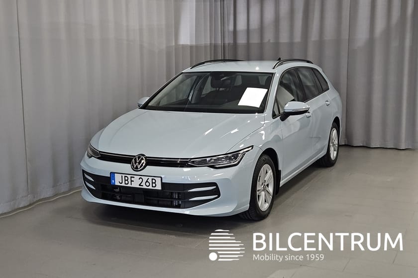 Bild 1 av Volkswagen Golf Sportscombi Life 1.5 eTSI 150HK DSG P-Värm Drag Aut