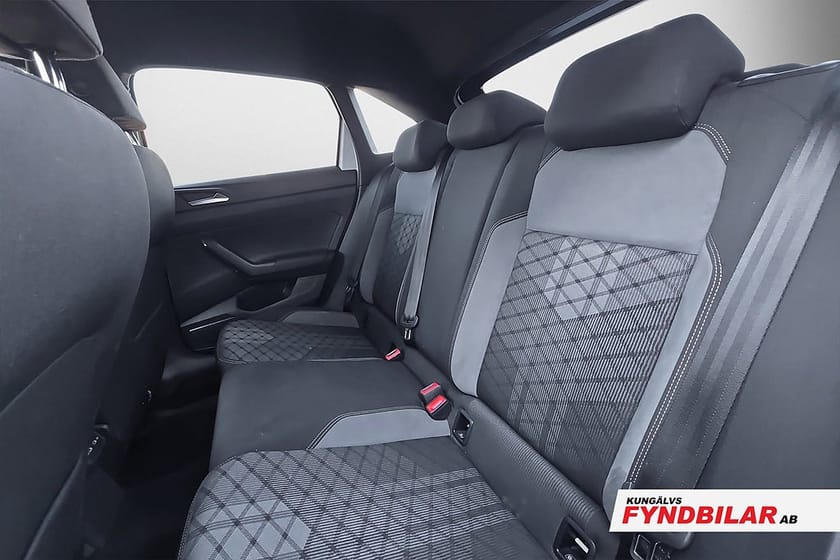 Bild 4 av Volkswagen Taigo 1.0 TSI  R-Line Cockpit , iq Drive