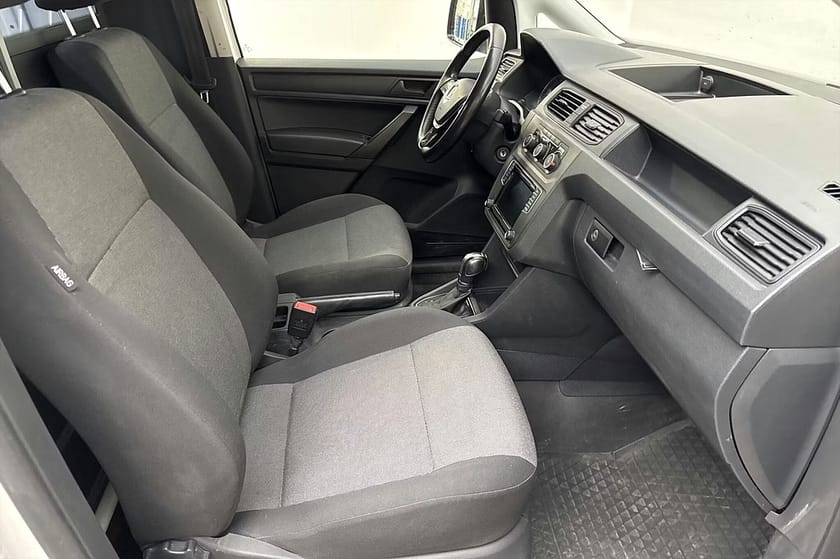 Bild 3 av Volkswagen Caddy Van Skåp 2.0 TDI Aut Drag Värmare PDC 102hk