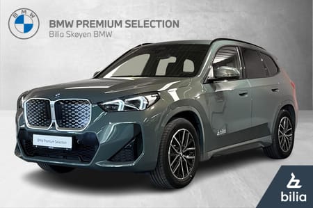 BMW iX1 xDrive30