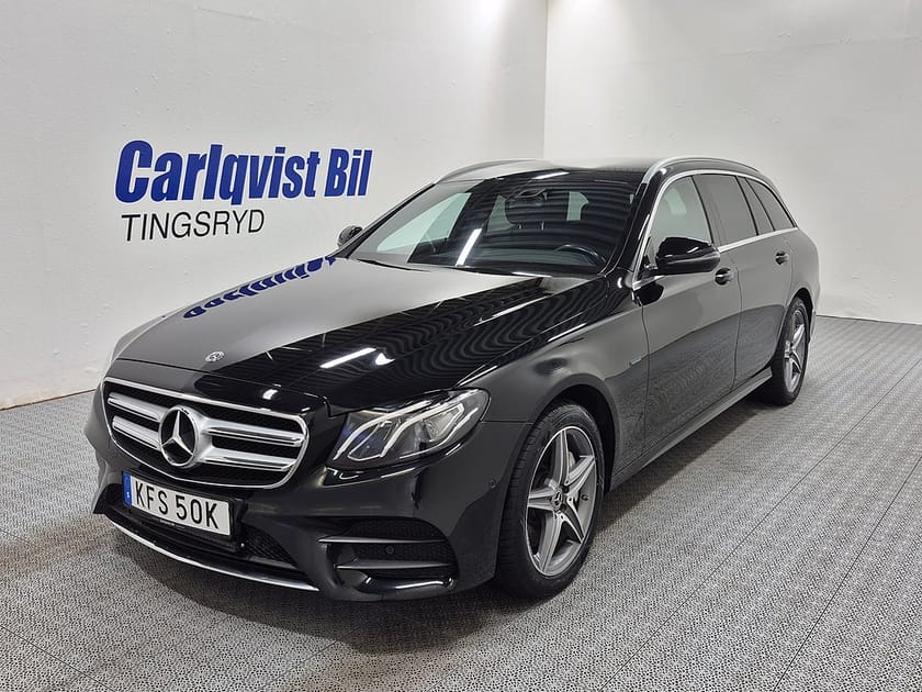 Bild 1 av Mercedes-Benz E 300 de T PLUG-IN KOMBI AMG plug in 306HK