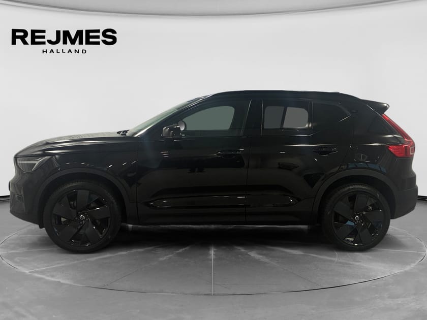 Bild 3 av Volvo EX40 Twin Motor Performance M Ultra Black Edt | 360° kamera |