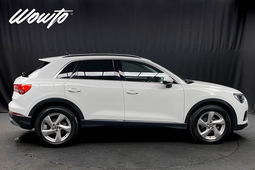 Bild 3 av Audi Q3 35 TFSI S Tronic 150HK Proline /Cockpit