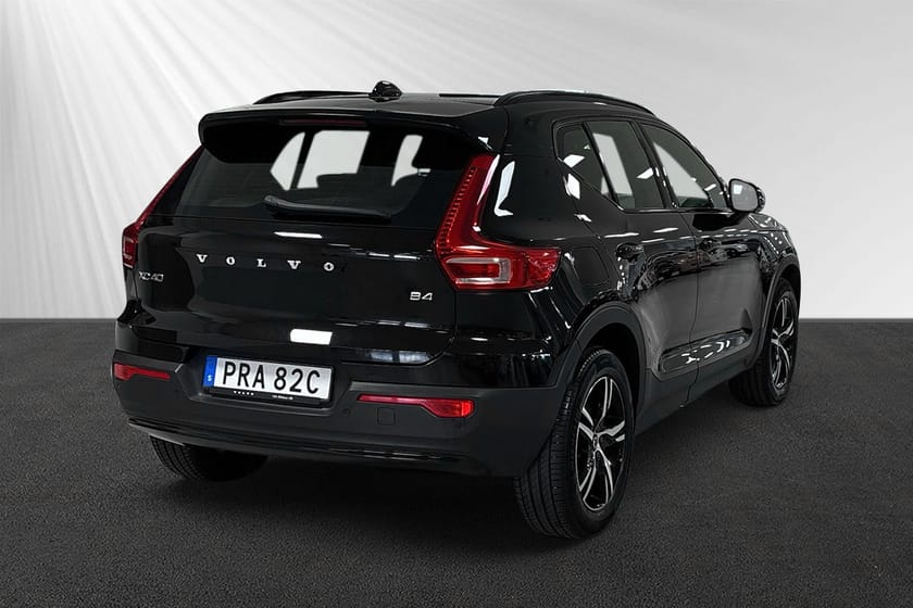 Bild 3 av Volvo XC40 B4 FWD Bensin Plus Dark