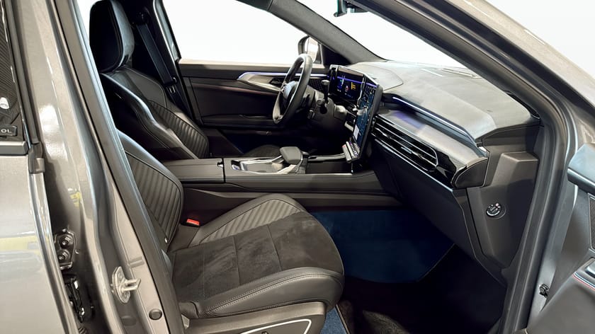 Bild 3 av Renault Rafale E-Tech 4x4 ESPRIT ALPINE EDITION 300 PLUG-I
