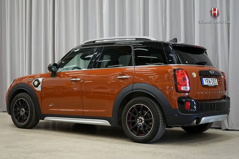 Bild 4 av MINI Countryman Cooper SE ALL4 Pepper Kamera Carplay Sportstol Adaptiv