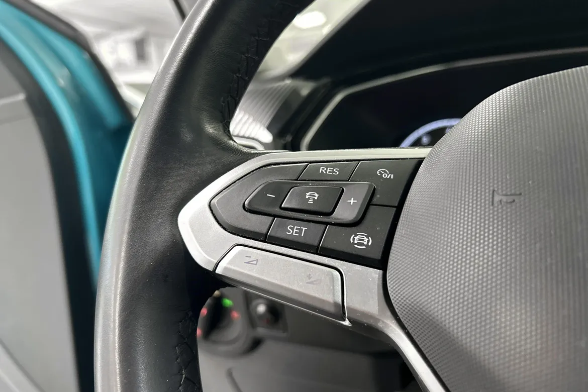 picture of a car