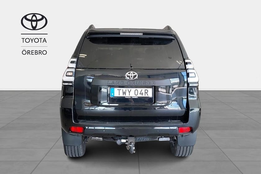 Bild 4 av Toyota Land Cruiser 150 2.8D Premium Drag Dieselvärmare V-hjul