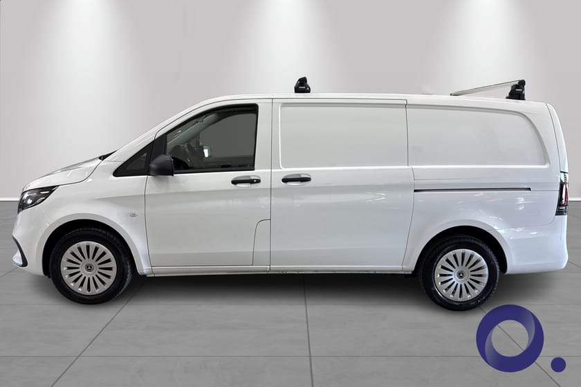 Bilde 2 av Mercedes-Benz Vito 116 CDI 4x4 3.0t MB A2 4 matic lav km stand