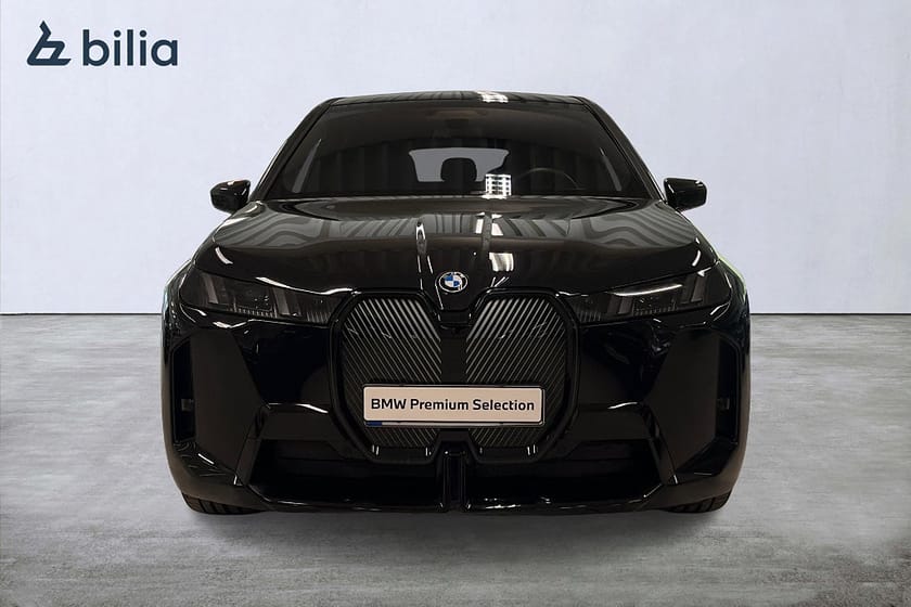 Bild 5 av BMW iX xDrive60 xDrive 60 M-Sport | Charged | Innovation | Drag | 360