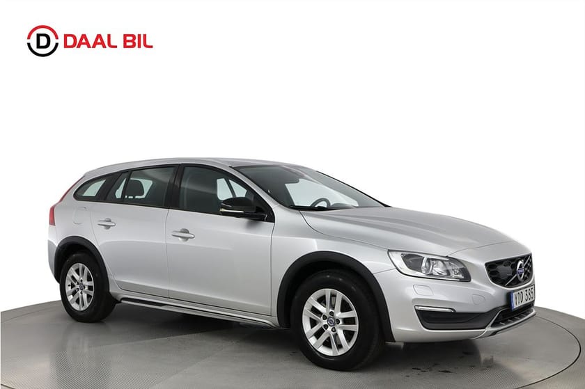 Bild 4 av Volvo V60 Cross Country D4 AWD 190HK MOMENTUM B-KAMERA NAVIGATION P-VÄRM VOC