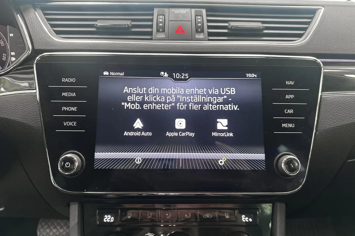 picture of a car