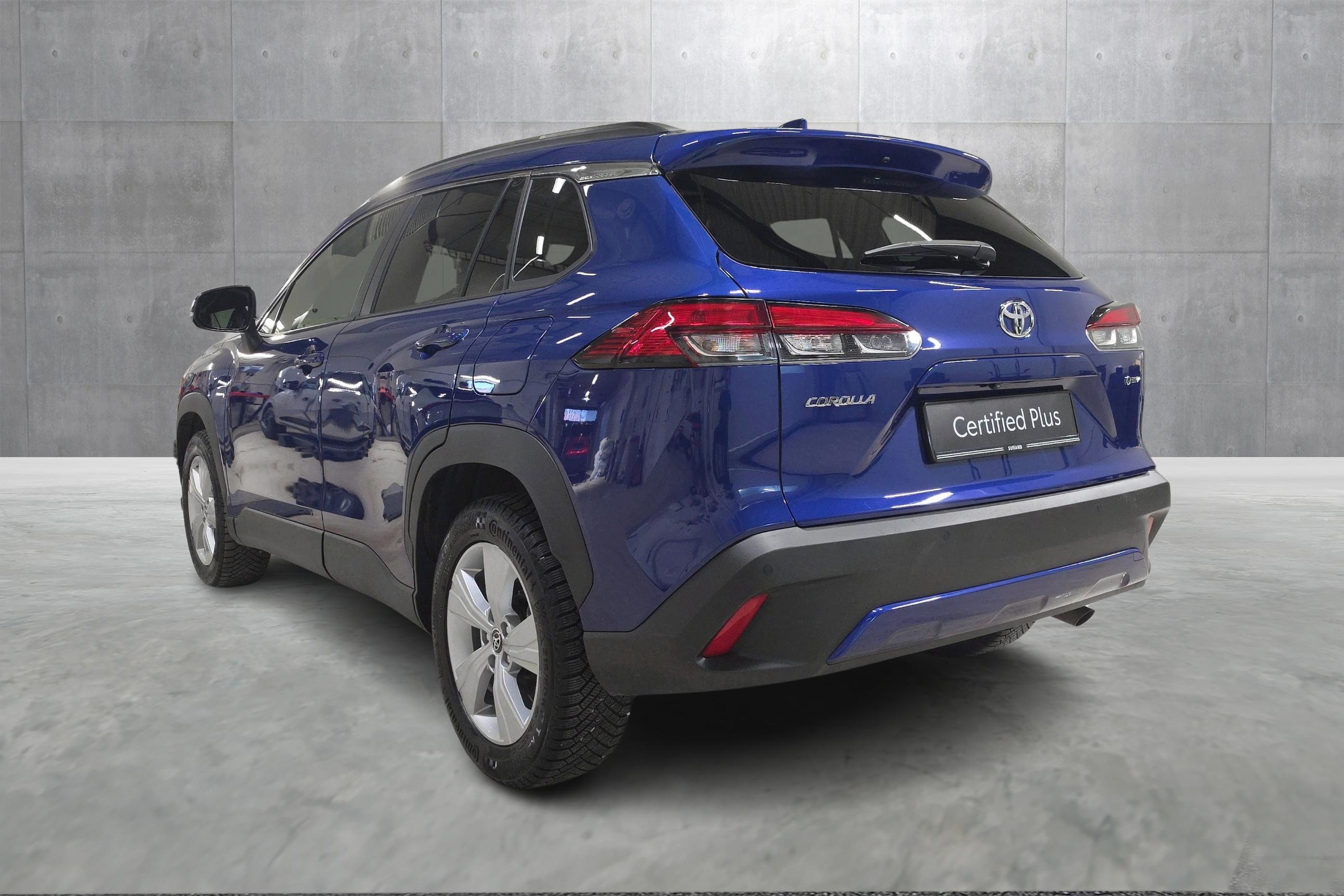 Thumnail bilde 2 av Toyota Corolla Cross Hybrid AWD-i