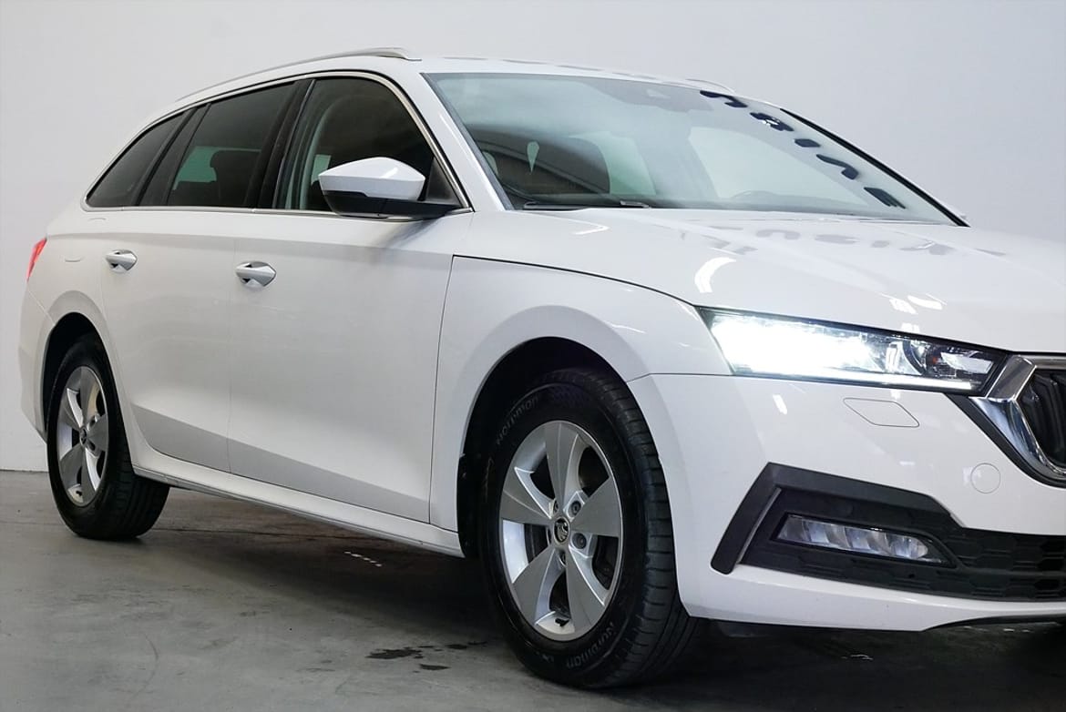 Škoda Octavia Kombi 2.0 TDI DSG Sekventiell, 116hk, 2023