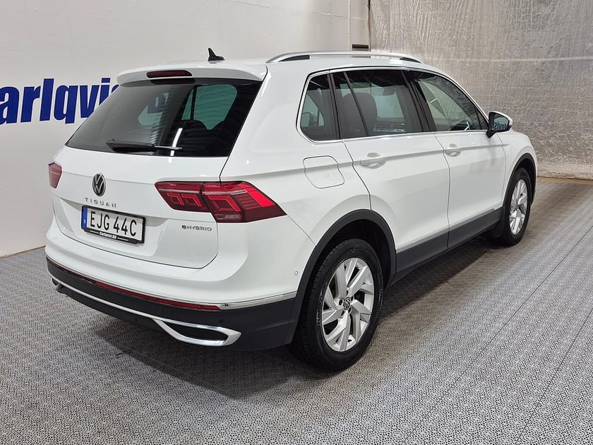 Bild 4 av Volkswagen Tiguan eHybrid Plug in 245HK Elegance