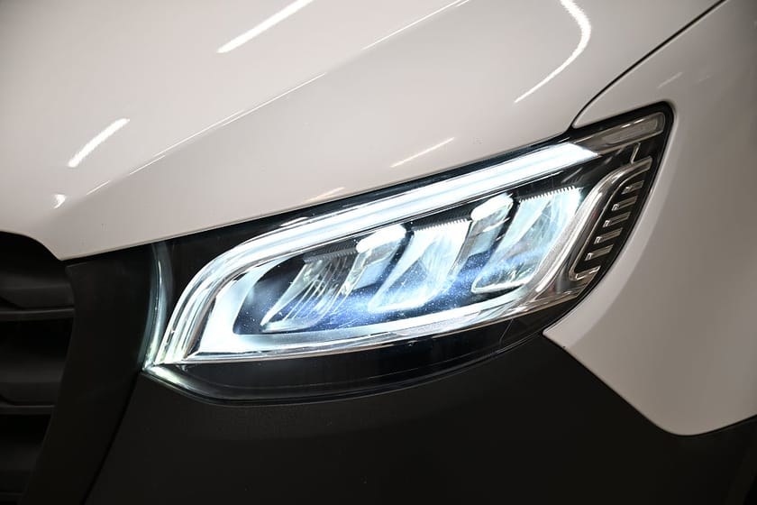 Bild 2 av Mercedes-Benz Sprinter 316 CDI Chassi Servicebil|Inredd|Aluca-inredd|Webasto|LED|SeUtr!