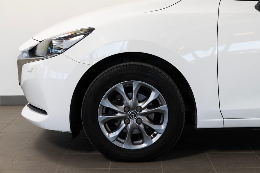 Bild 4 av Mazda 2 SKYACTIV-G Manuell 90hk Drag/Navi/Carplay