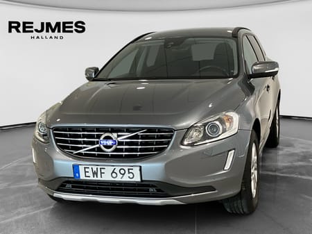 Volvo XC60 D4 AWD Momentum Business E | Parkeringskamera bak | Rattvärme | Elmanövrerad baklucka