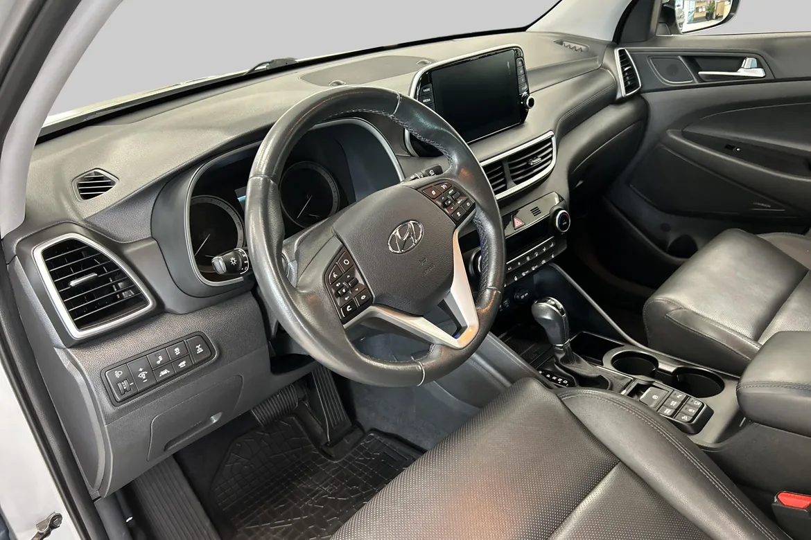picture of a car