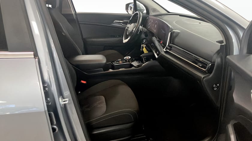 Bild 3 av Kia Sportage PHEV ACTION 4WD DRAG KAMERA NAVI