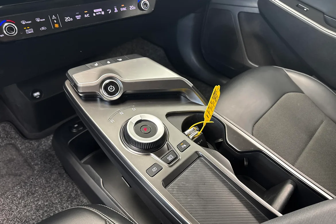 picture of a car