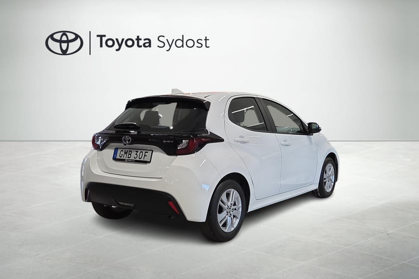 Bild 2 av Toyota Yaris Hybrid 115 Active Komfortpaket