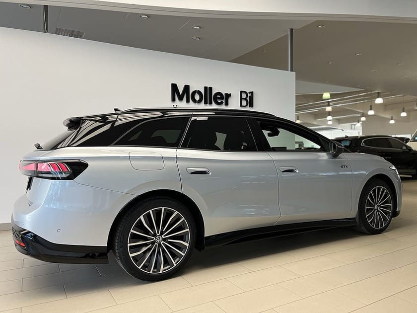Bild 2 av Volkswagen ID.7 GTX Tourer 86 KWH BATTERI 340 HK 1 VXL