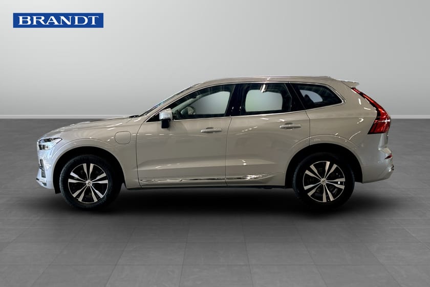 Bild 2 av Volvo XC60 Recharge T6 Core Bright