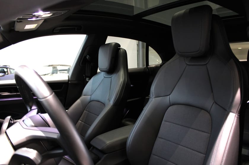 Bild 5 av Porsche Macan Electric MOMS