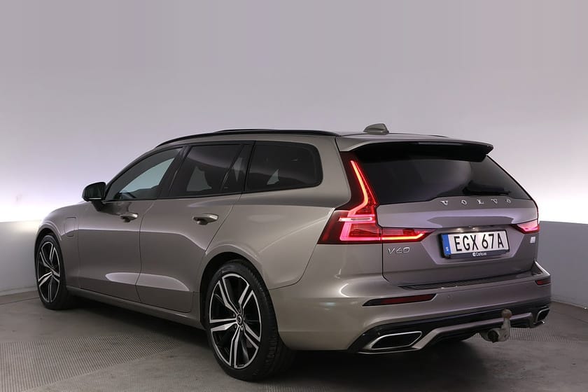Bild 4 av Volvo V60 Recharge T8 AWD R-design Pano Drag HK Elstol