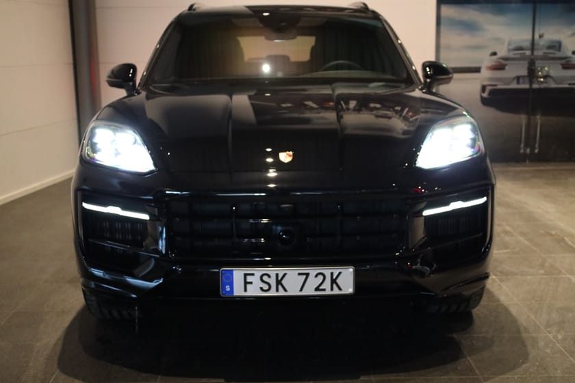 Bild 3 av Porsche Cayenne E-Hybrid 