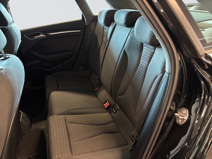 Bild 5 av Audi A3 Sportback 35 TFSI 150 HK S TRONIC PROLINE