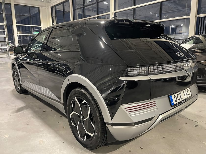 Bild 3 av Hyundai Ioniq 5 77.4 kWh AWD Advanced | 360 | Värmare | Bose | Moms