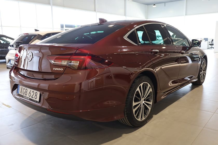 Bild 5 av Opel Insignia Grand Sport 1.5 Turbo OPC-Line AUT Navi Kamera M-Värme