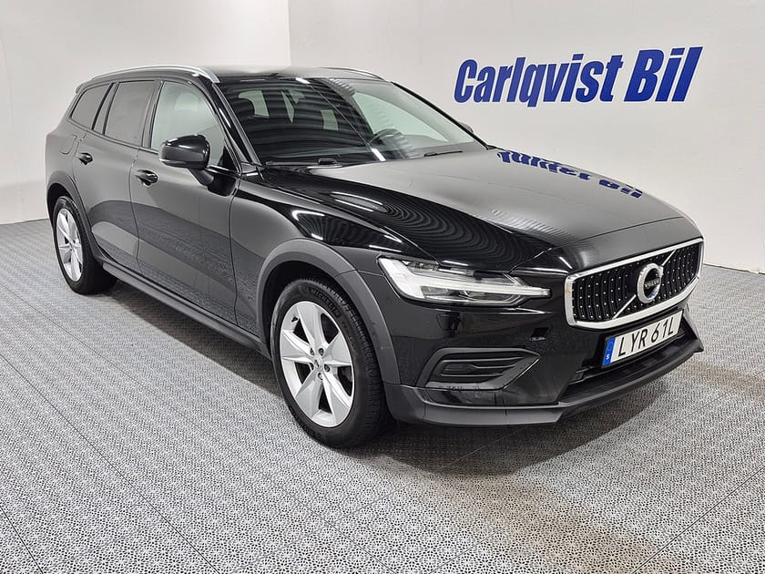 Bild 5 av Volvo V60 Cross Country B4 MILDHYBRID AWD 197HK 4x4 Advanced