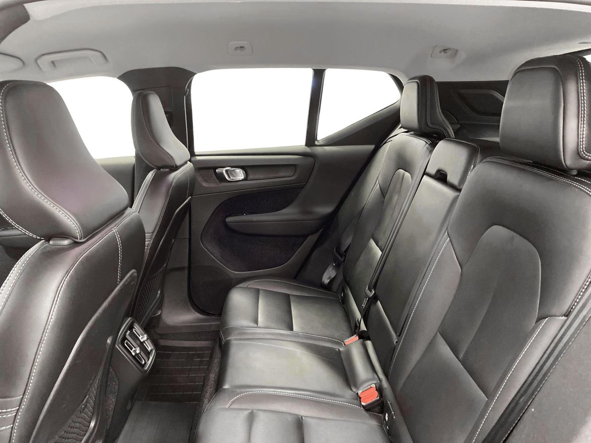 Volvo XC40 2018 - miniatyr 7