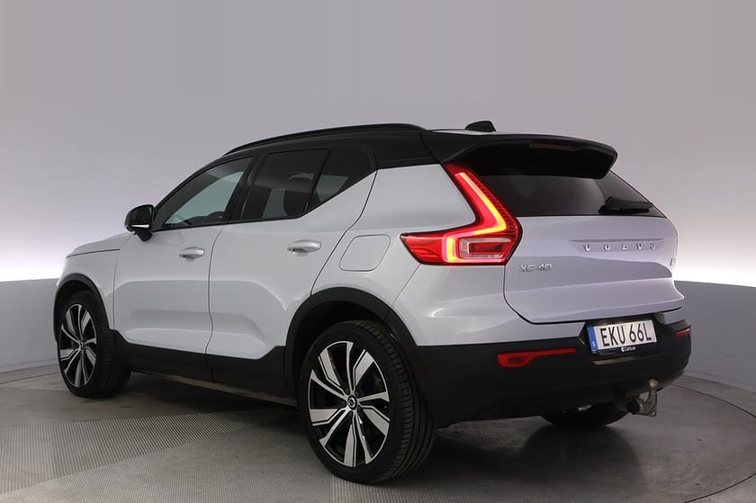 Bild 4 av Volvo XC40 P8 AWD Recharge Pro Pano 360 HK Elstol Drag