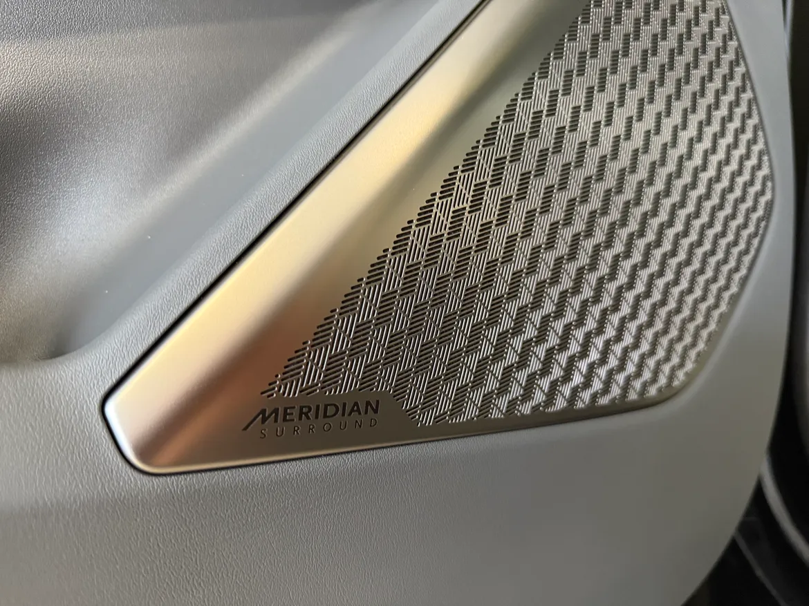 picture of a car