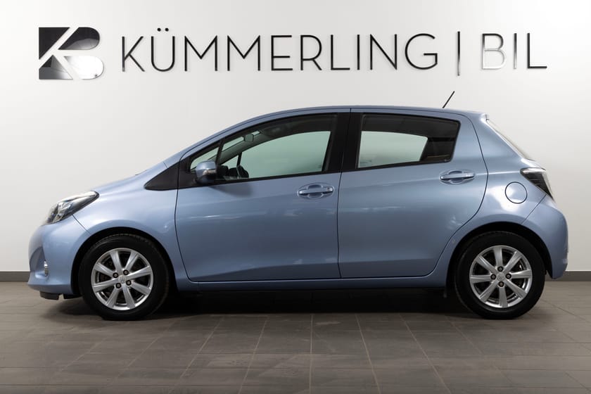 Bild 5 av Toyota Yaris Hybrid e-CVT 101hk Backkamera/Navi/Keyless