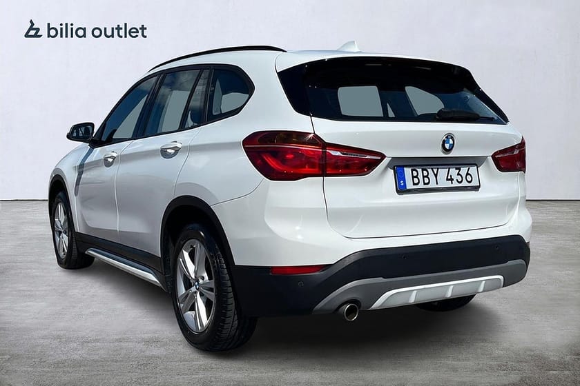 Bild 4 av BMW X1 sDrive18d Sport Line 150hk / Drag Sensorer Bluetooth