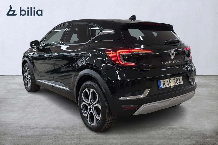 Bild 2 av Renault Captur E-TECH Plugin-Hybrid 160 Techno/Farthållare/Sensorer bak/fram/Kamera