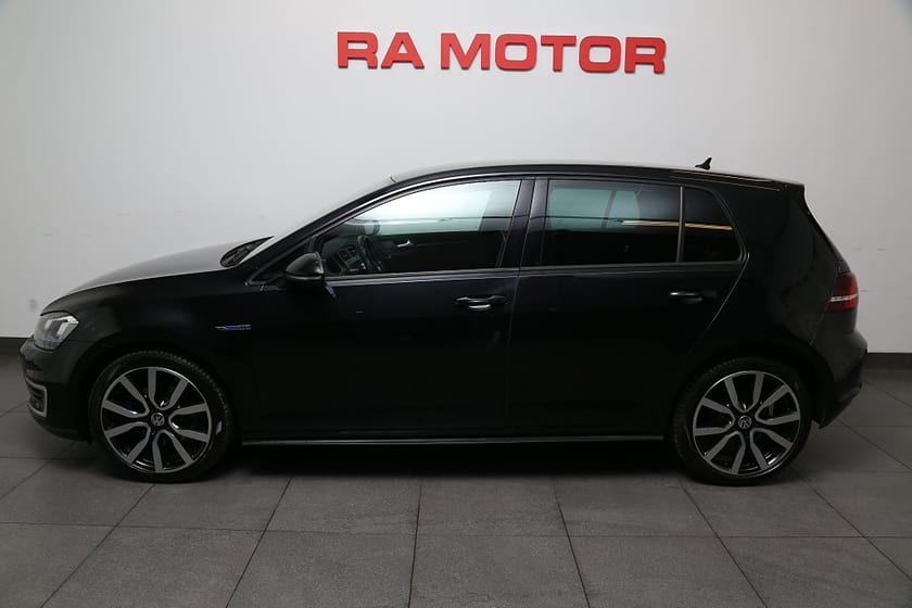 Bild 3 av Volkswagen Golf GTE 1,4 TSI Plug-in 204hk DSG Kamera Värmare Dragkrok