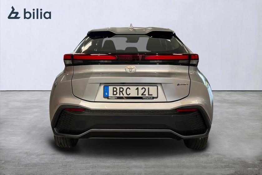 Bild 5 av Toyota C-HR PHEV 2,0 Laddhybrid Active Värmare Moms