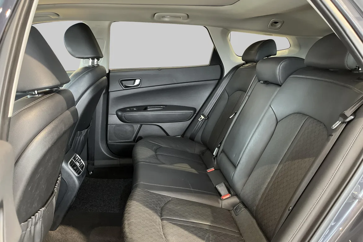 picture of a car