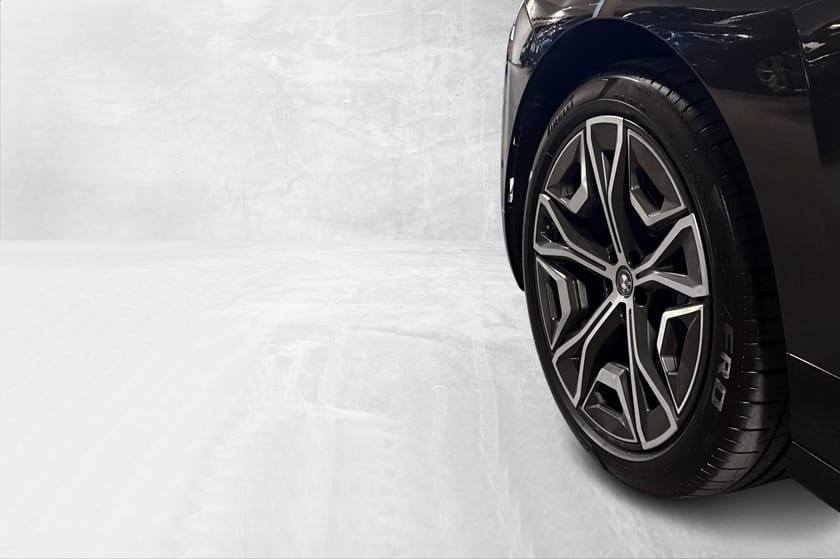 Bilde 3 av BMW iX xDrive50 Panorama, HeadUp, SportsPakke, Krok