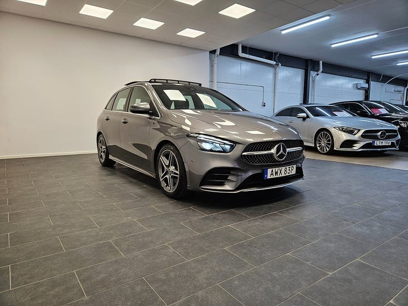 Bild 5 av Mercedes-Benz B 180 AMG 136hk Panorama Navi Backkamera Drag