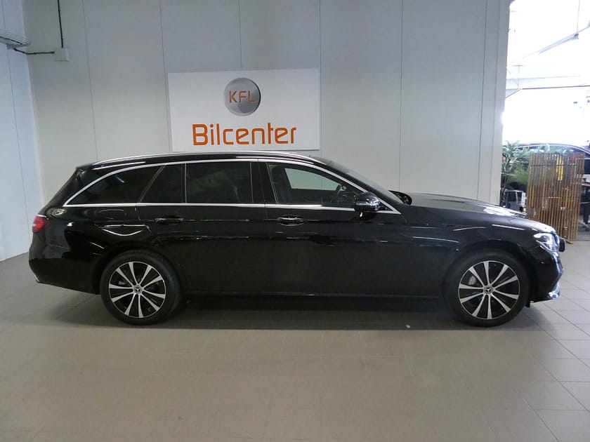 Bild 2 av Mercedes-Benz E 300 T de 4MATIC 4M Avantgarde Pano-Skinn-Värmare-Drag-Kamera