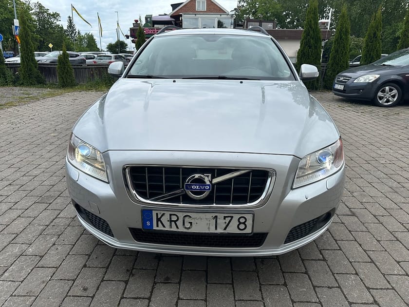 Bild 3 av Volvo V70 1.6D DRIVe Momentum Euro 4/Ett års garanti