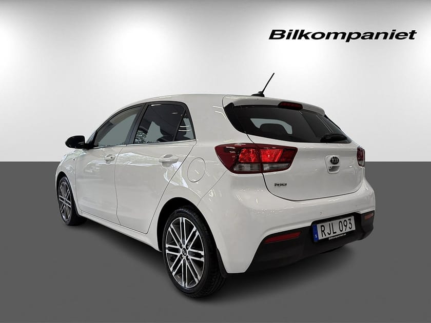 Bild 5 av Kia Rio 5dr 1.2 86hk Komfort V+S-Hjul